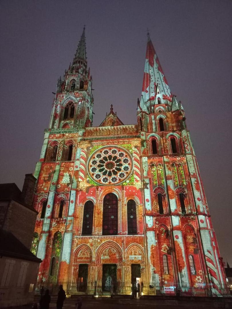 דירות שארטר Le Gite De La Cathedrale מראה חיצוני תמונה